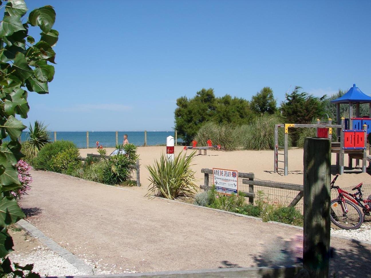 Saint-Denis-dʼOléron Camping Phare Ouest מראה חיצוני תמונה